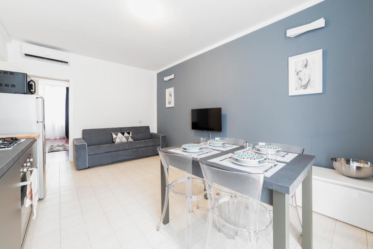 Roomy Apartment Close To Subway M5! Milan Extérieur photo